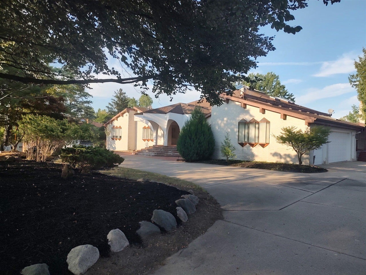 3541 Ridgeview Court — photo