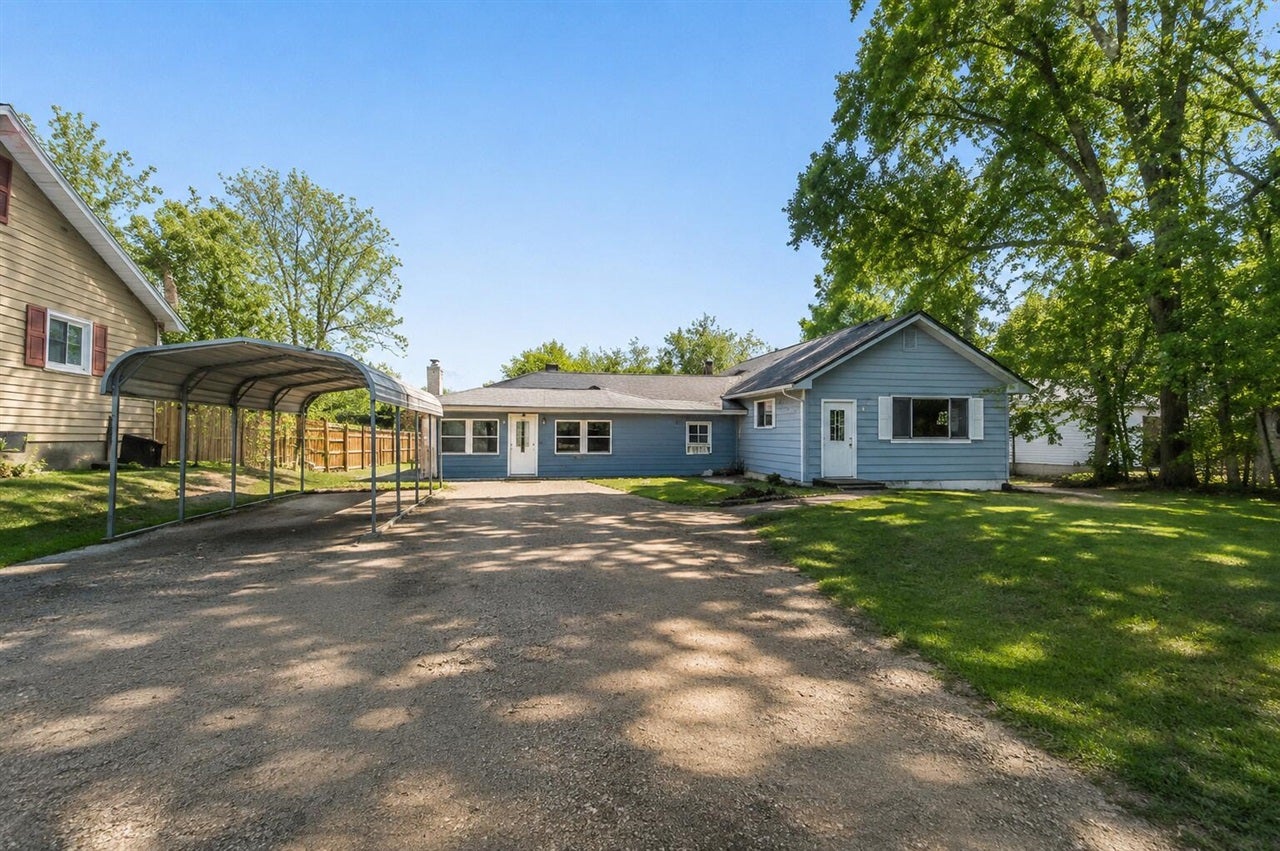 4109 Page Avenue — photo