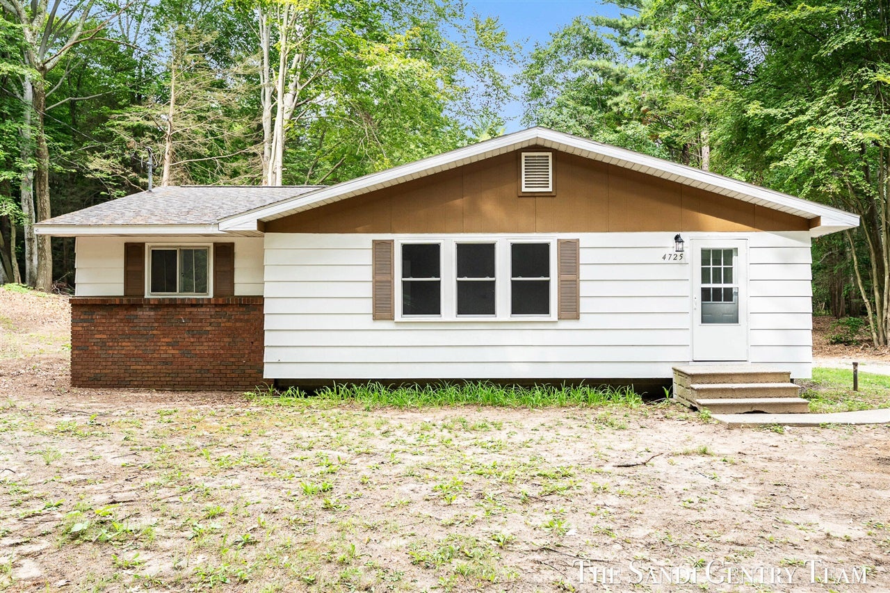 4725 Orshal Road — photo