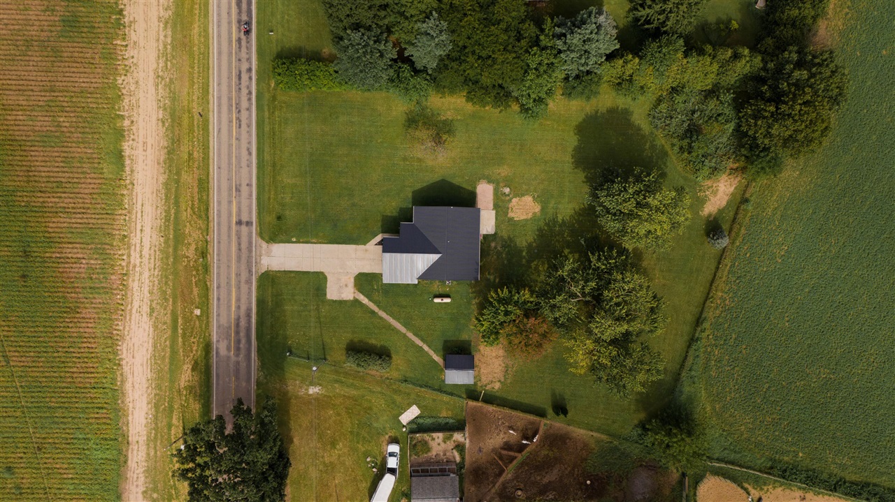 13805 Riverside Drive, Constantine, MI 49042 — photo 2