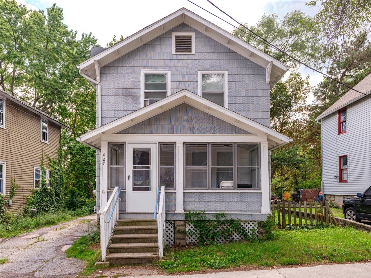 427 Den Adel Court — photo