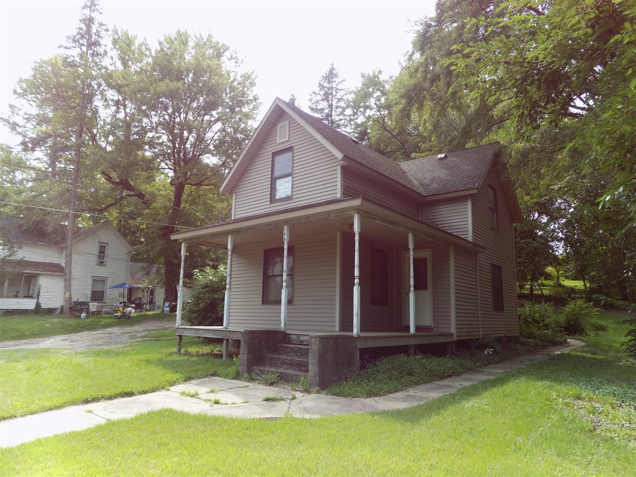 166 N West Street — photo