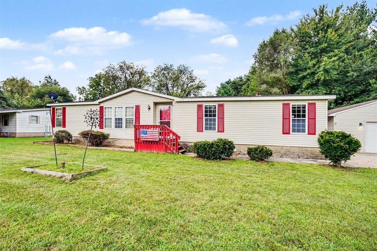 20204 Meadow Drive — photo