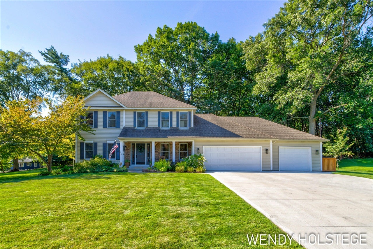 2066 Woodlark Drive — photo