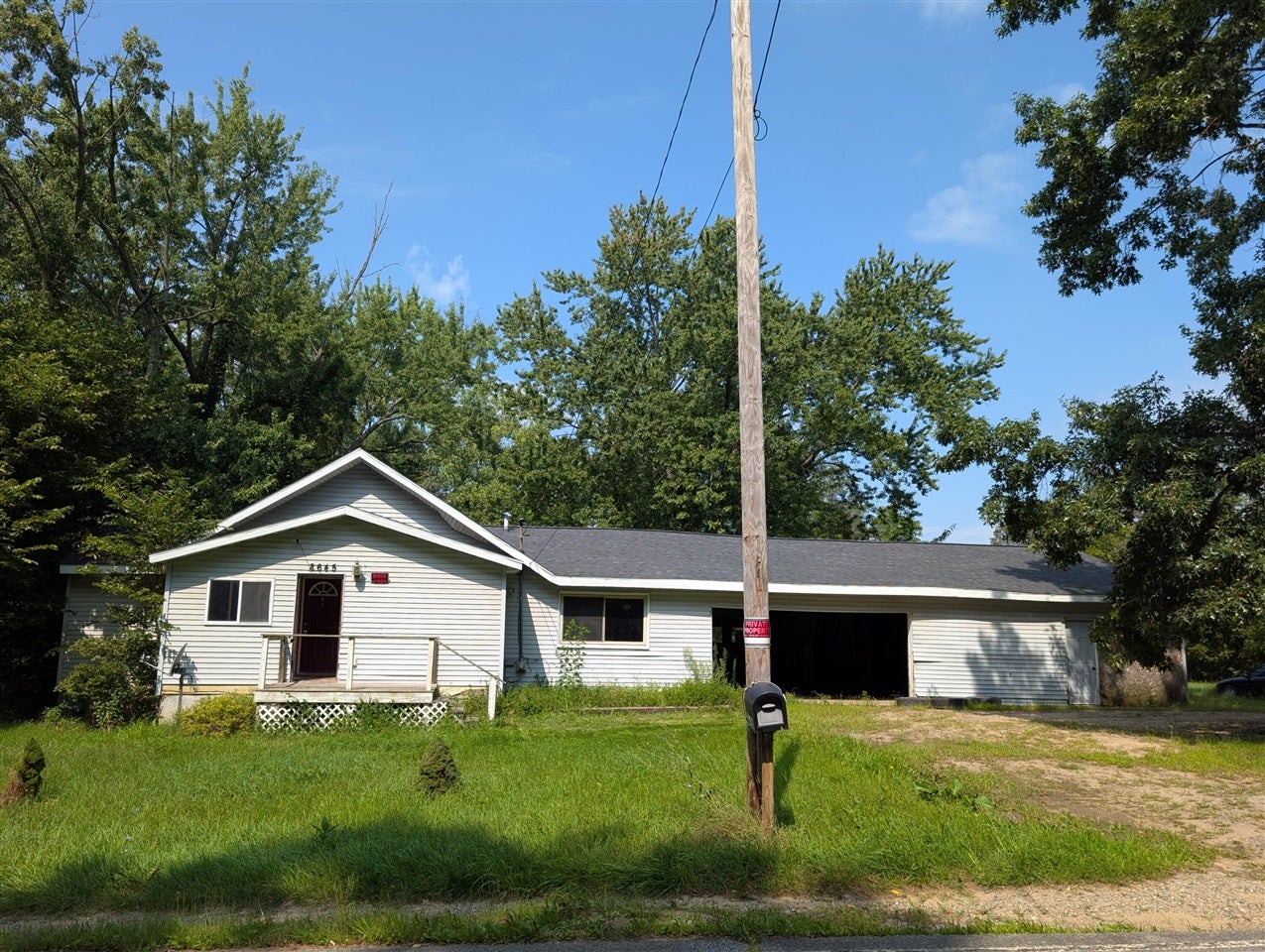 8645 Bellevue Road — photo