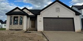 558 Falcon Drive — photo