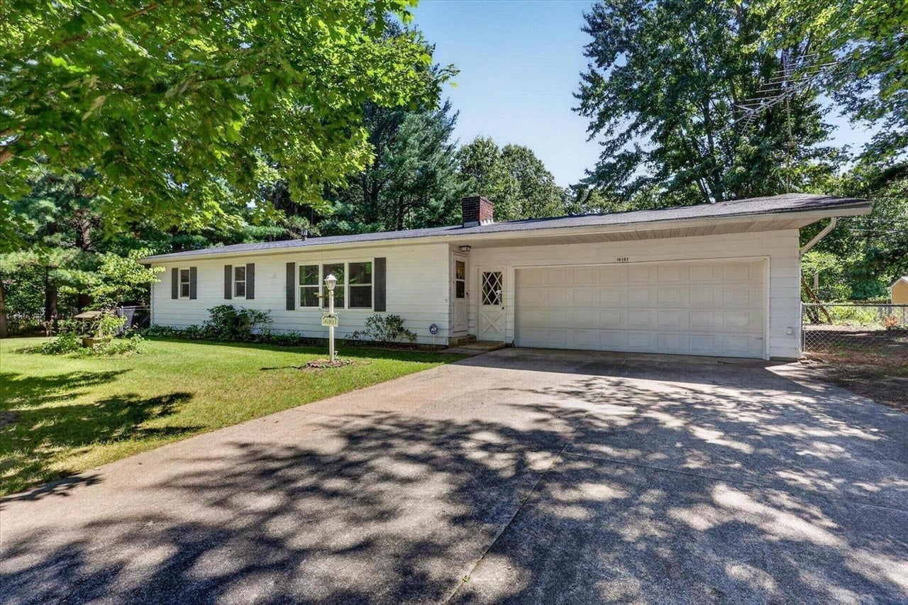 16103 Null Road — photo