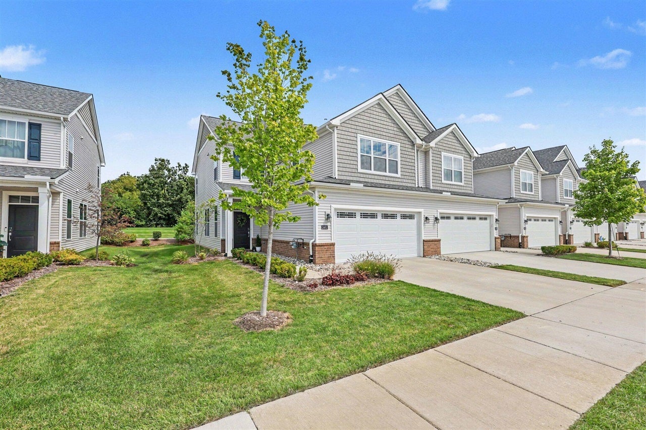 2401 Salt Springs Drive — photo