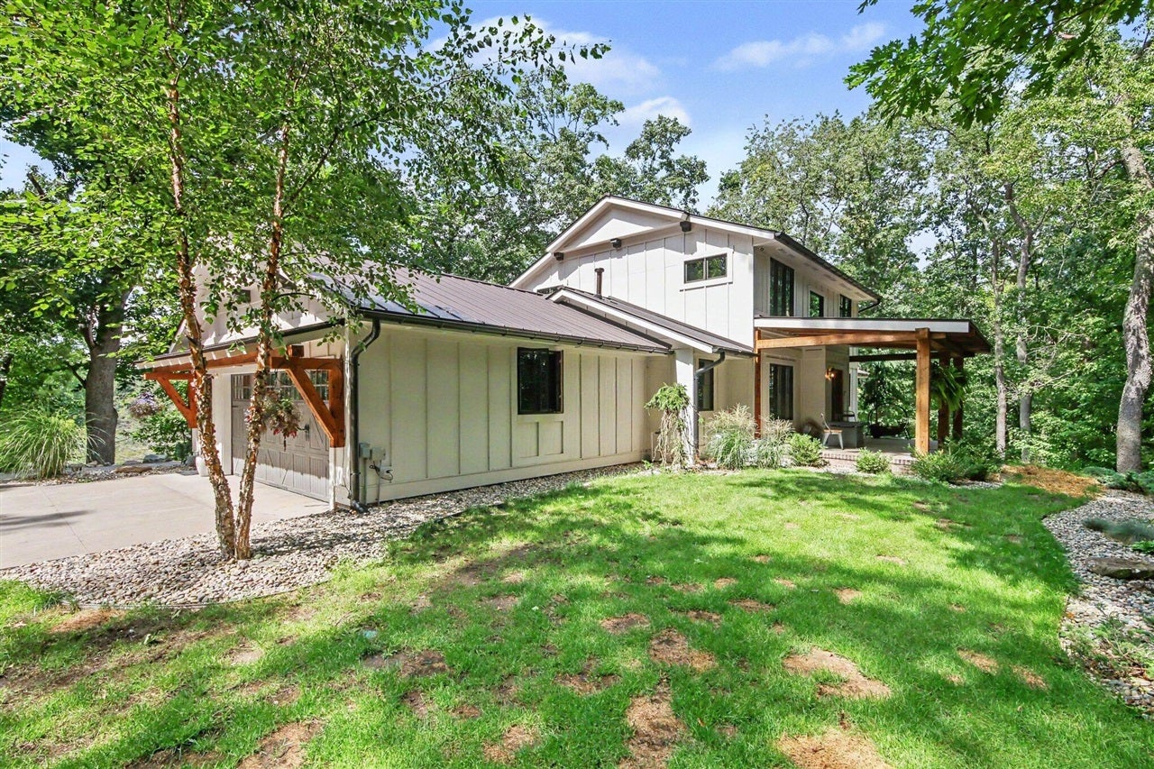 7373 Thornapple Dales Drive — photo
