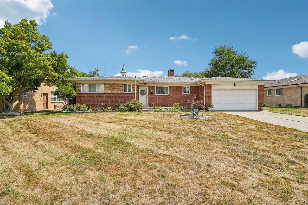 22808 Greenview Road — photo