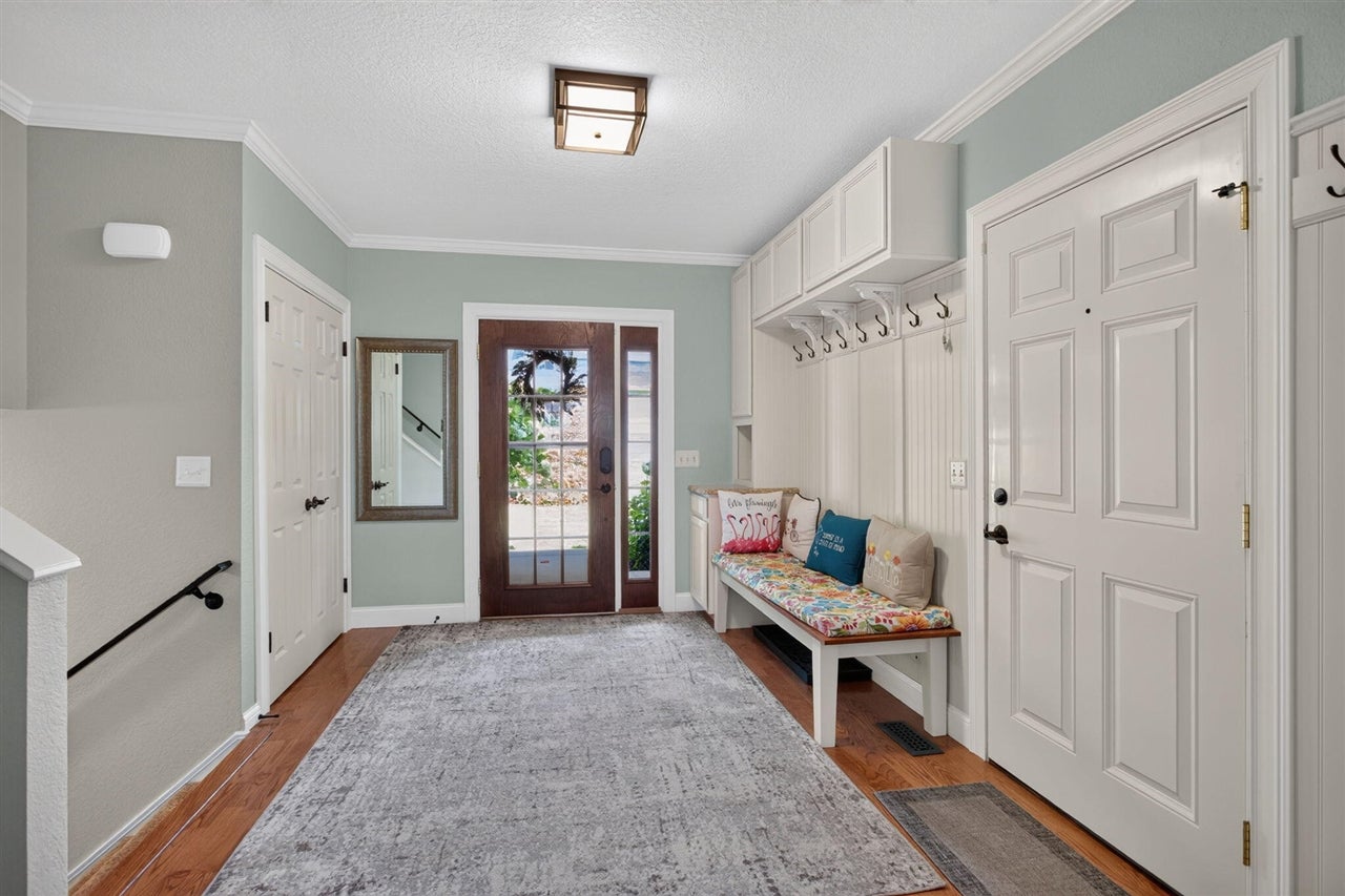 110 Hilltop Court — photo