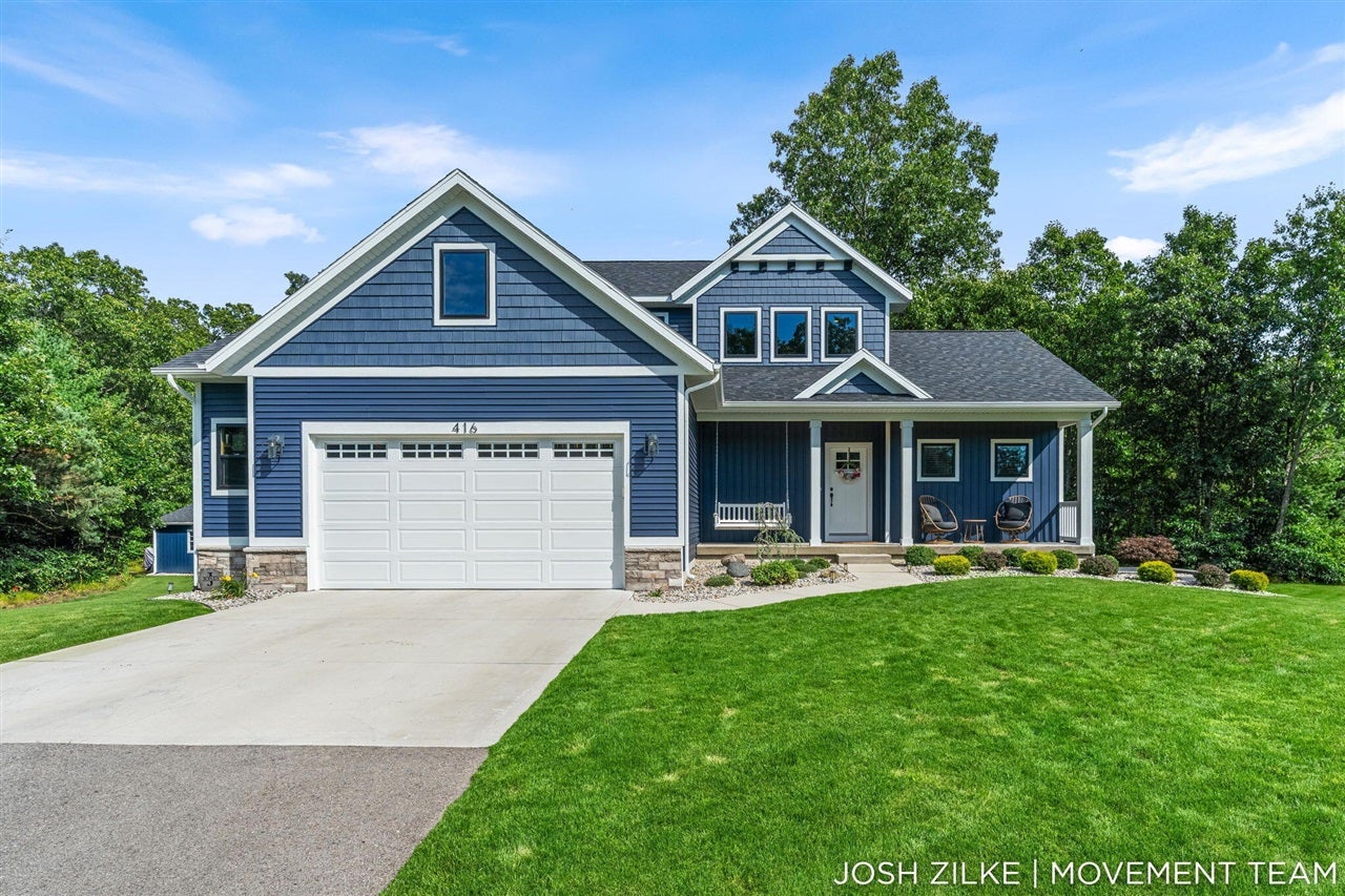 416 Sabine Drive — photo