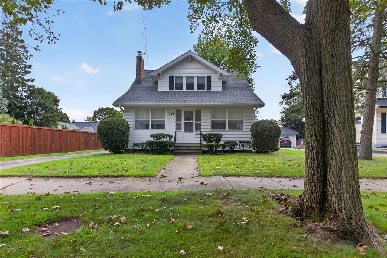 403 S Wisner Street — photo