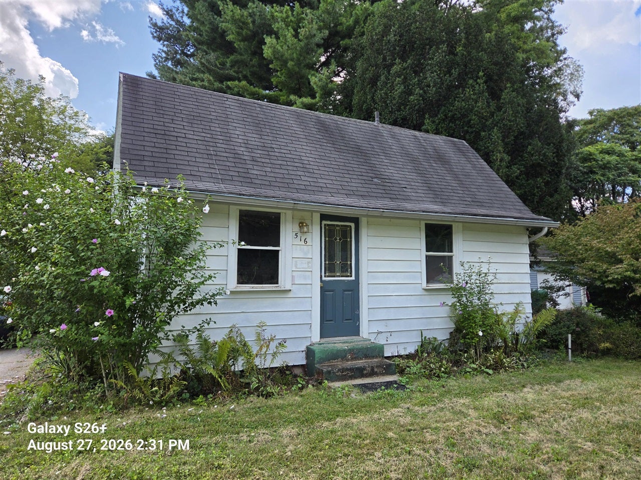 516 Hillcrest Road — photo