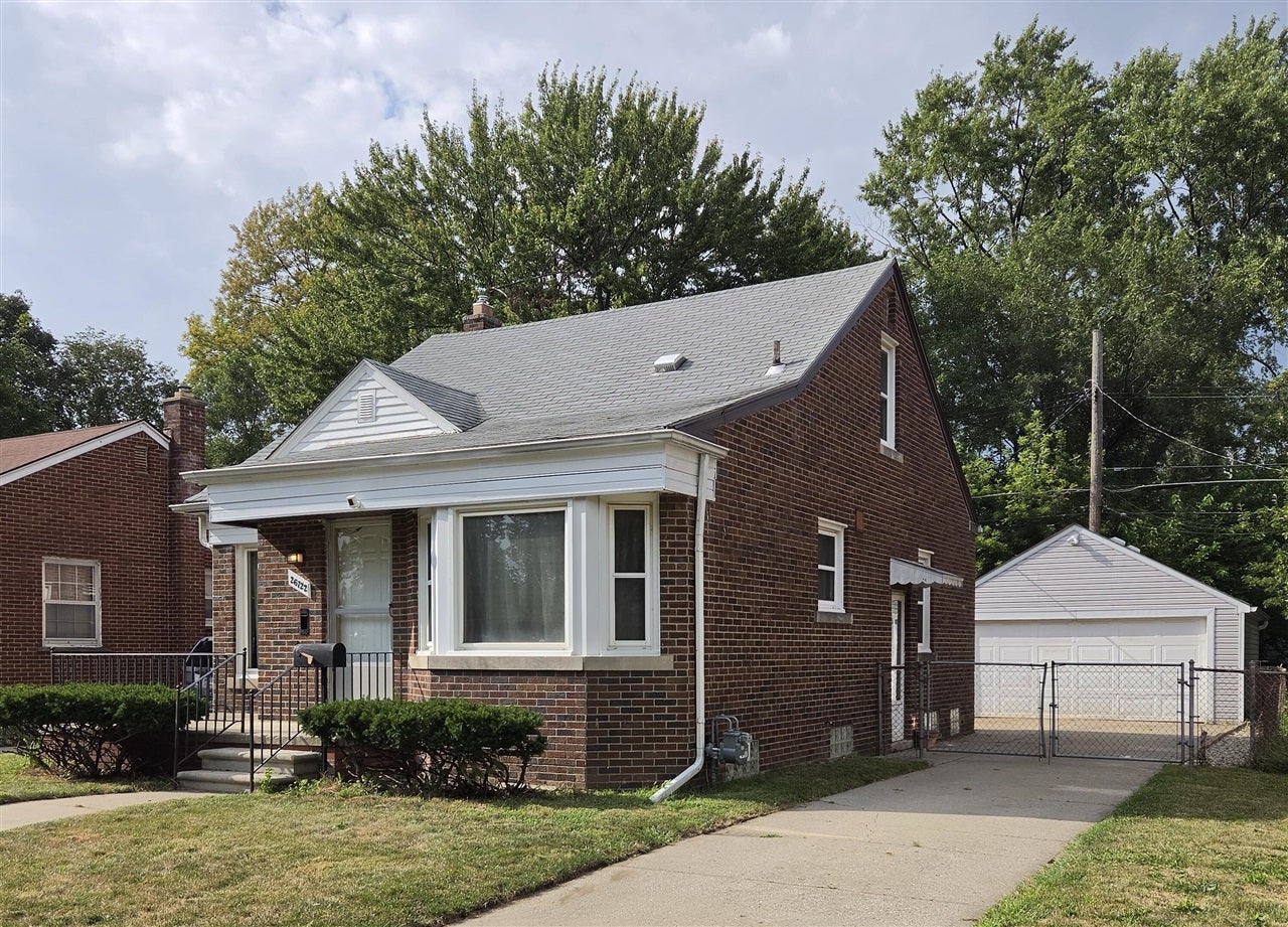 26722 W Chicago — photo