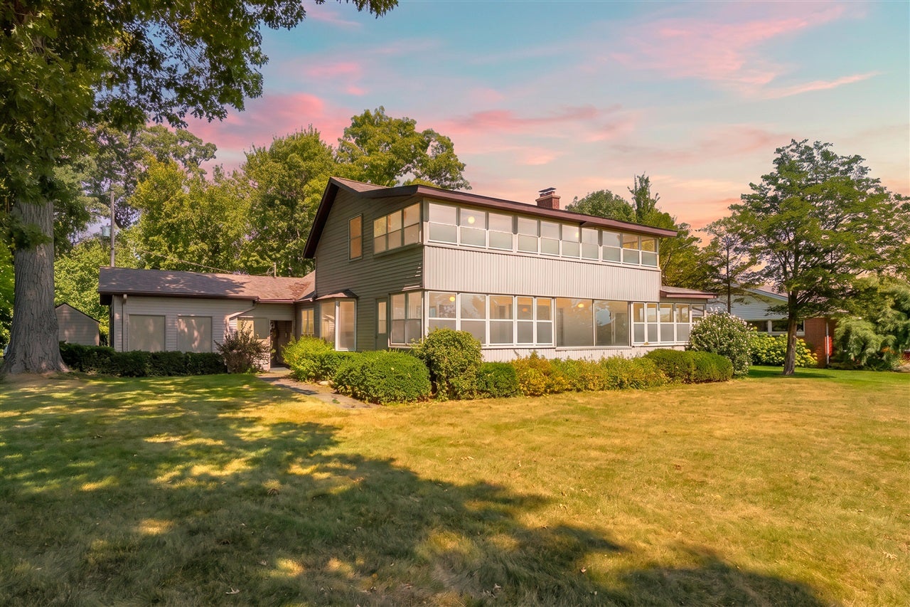 130 Waupakisco Beach — photo