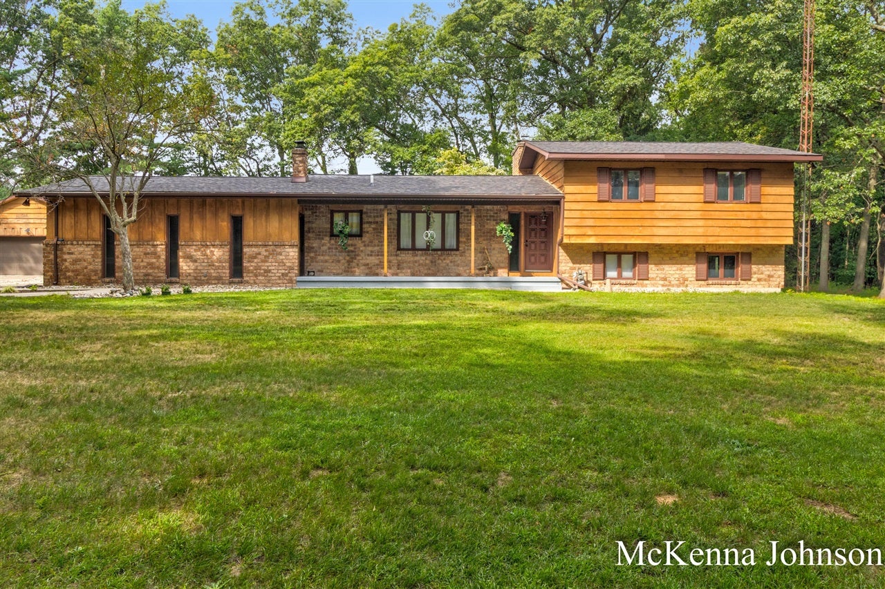 299 N Brooks Road — photo