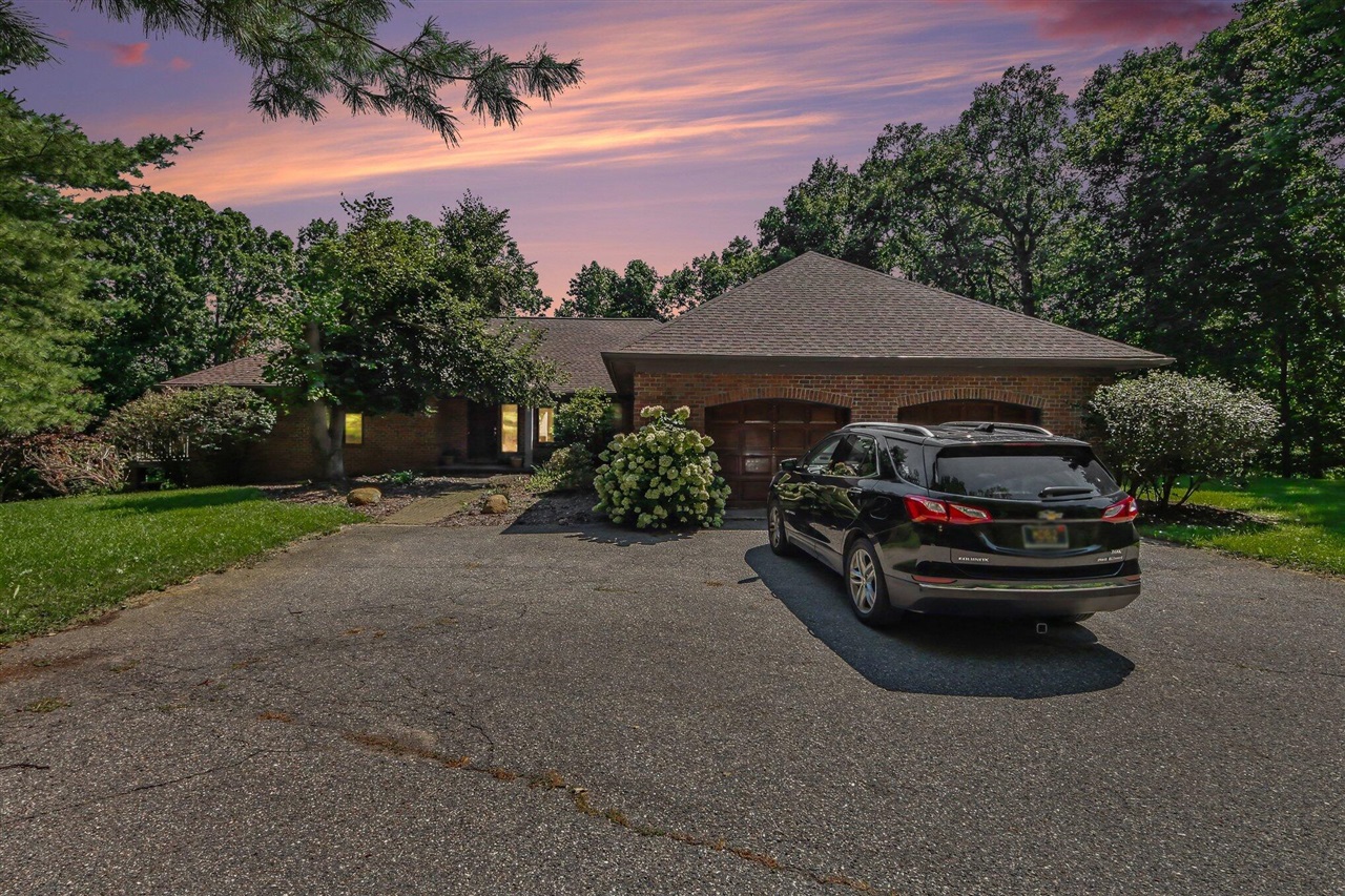 5075 Spring Ridge Drive, Ada, MI 49301 — photo 2