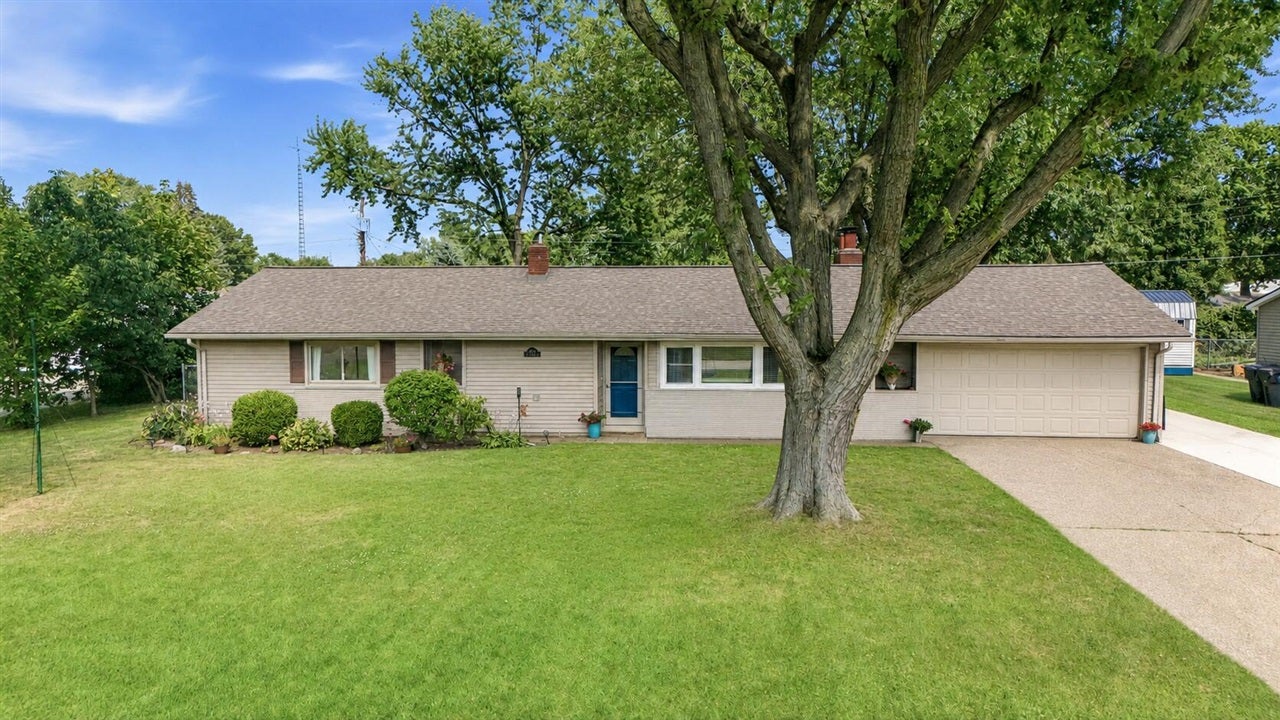 2813 E Hanley Road — photo
