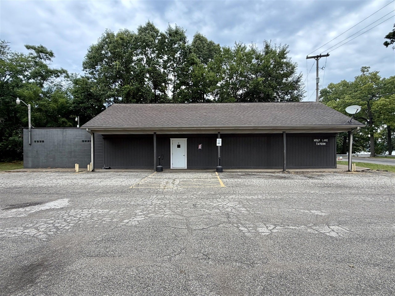 27 S Wolf Lake Road — photo