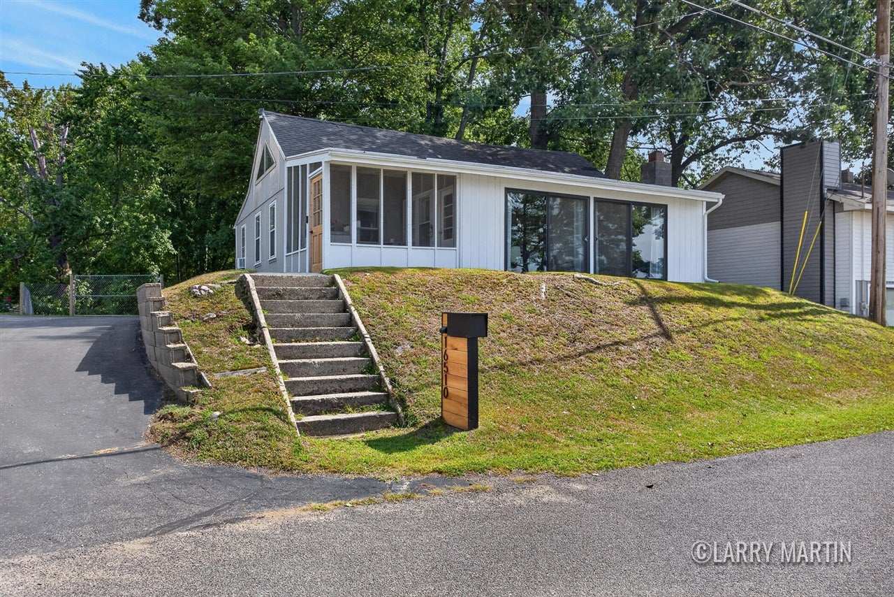 16510 Bass Lake Avenue — photo
