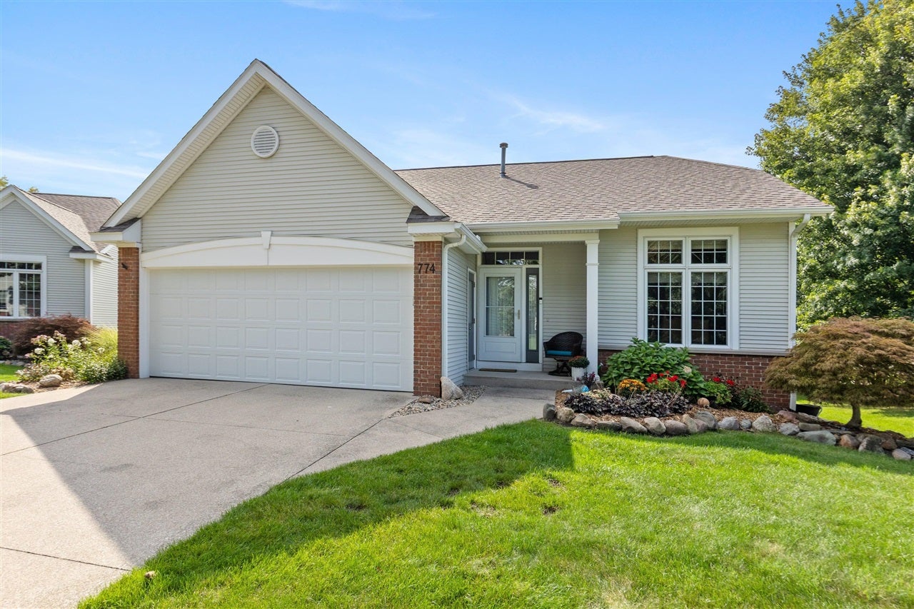 774 Holly Creek Drive — photo