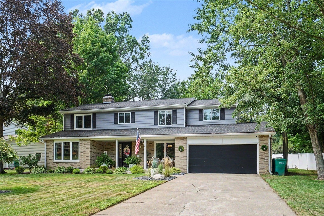6828 Trotwood Street — photo