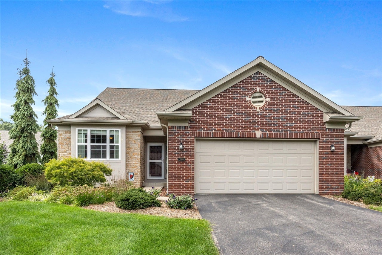 2955 Woodridge Circle — photo