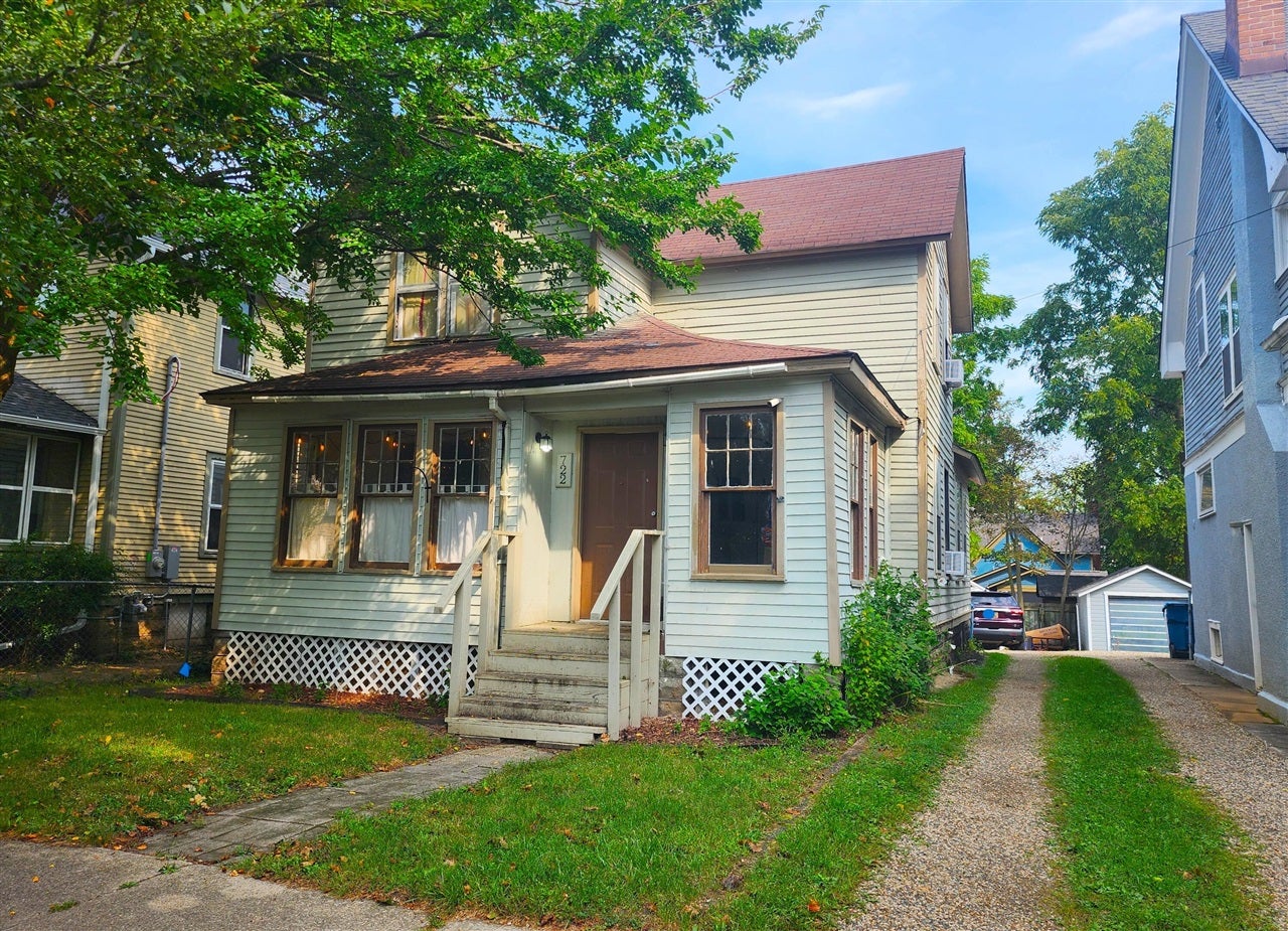 722 Forest Street — photo