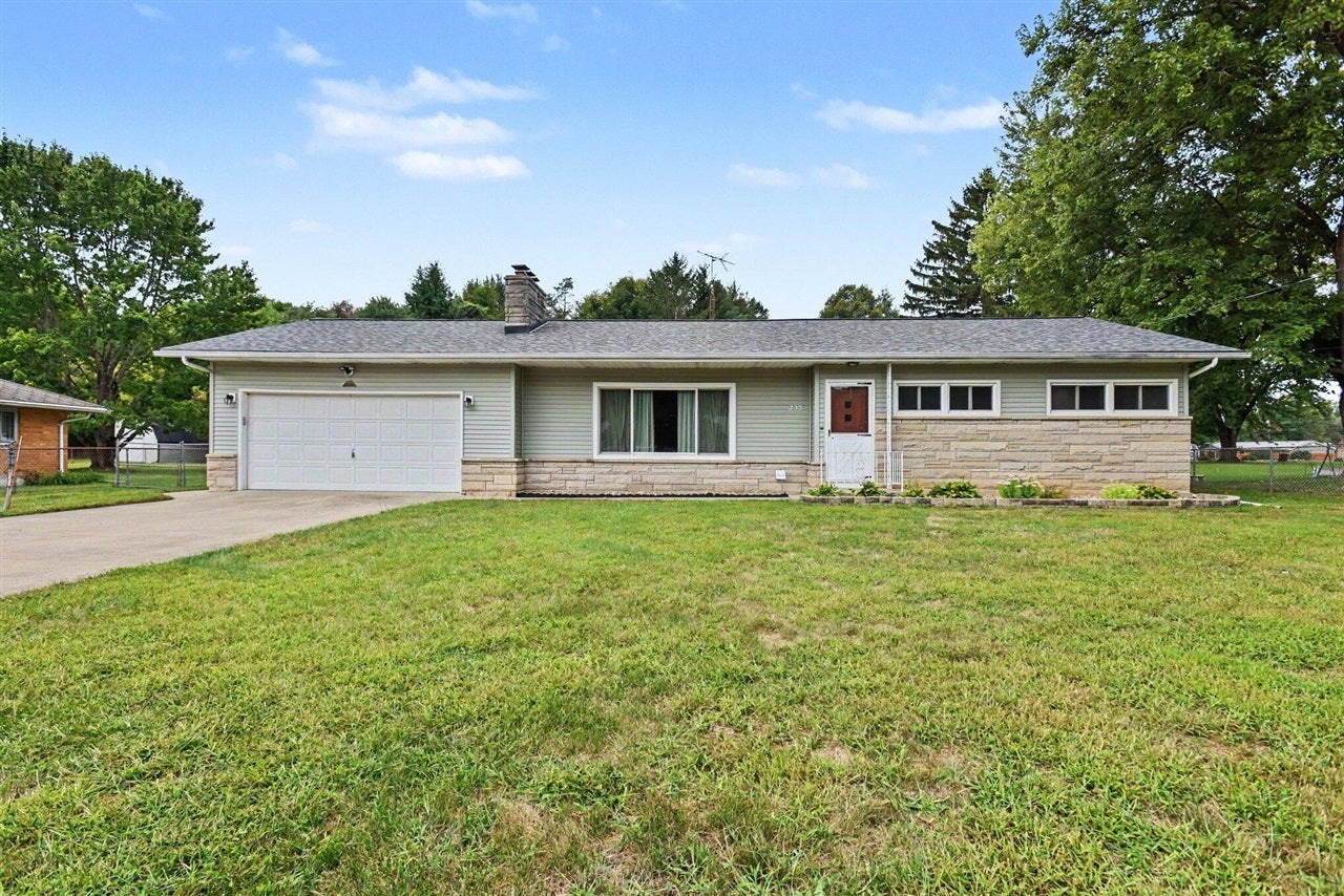 235 Oriole Drive — photo
