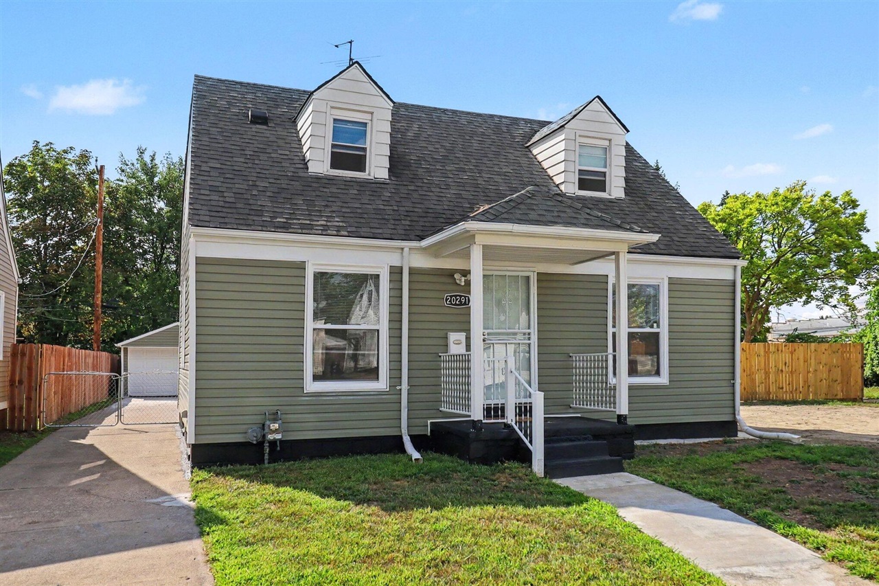 20291 Bradford Street — photo