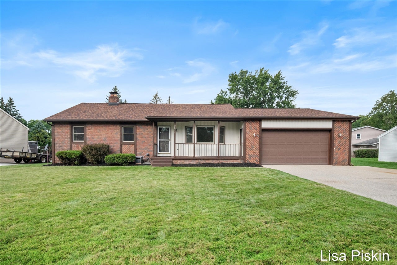 2641 Heathcliff Street — photo