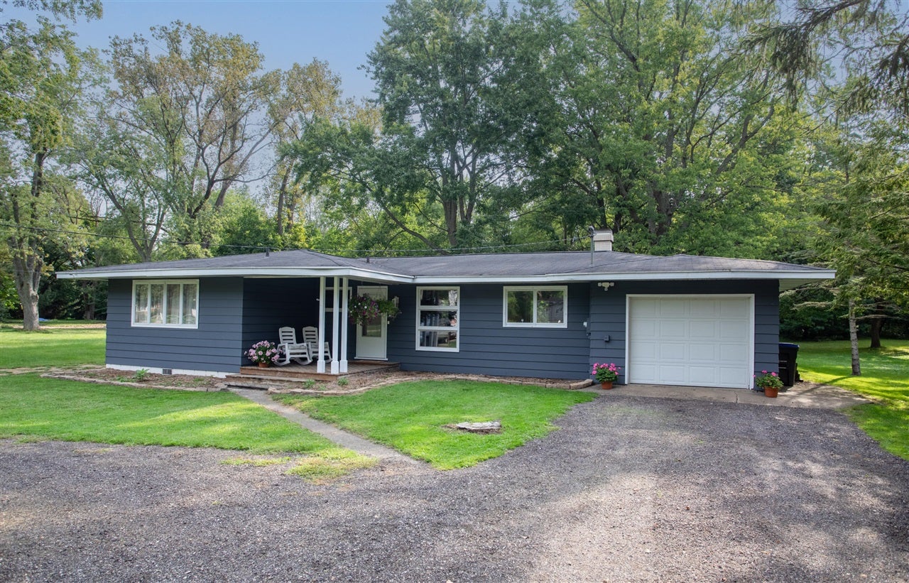 10163 Baldwin Road — photo