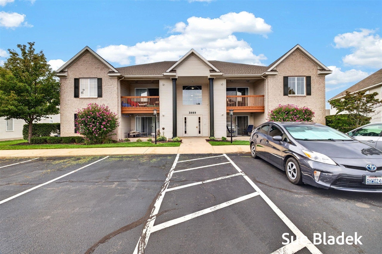 3089 E Crystal Waters Drive 8 — photo