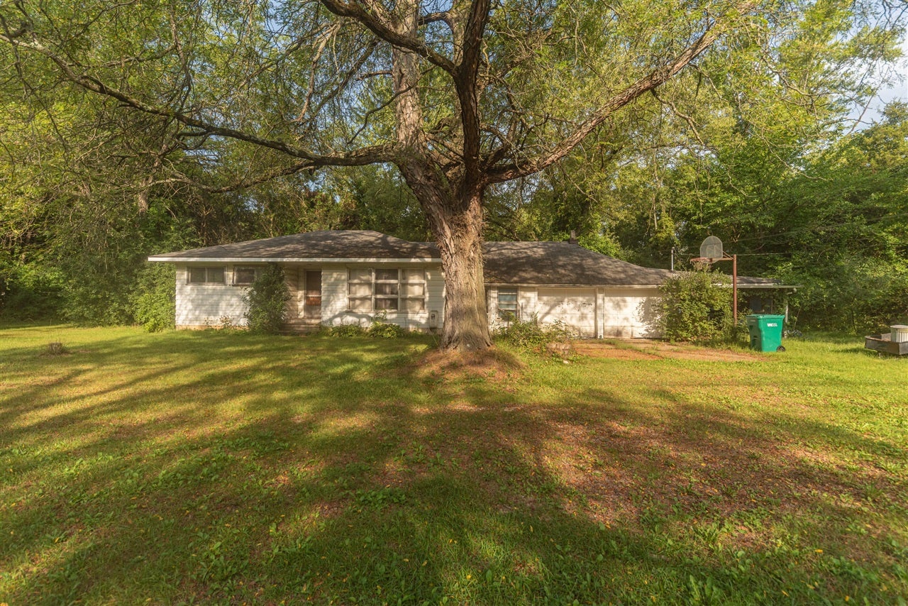 8284 Stony Creek Road — photo