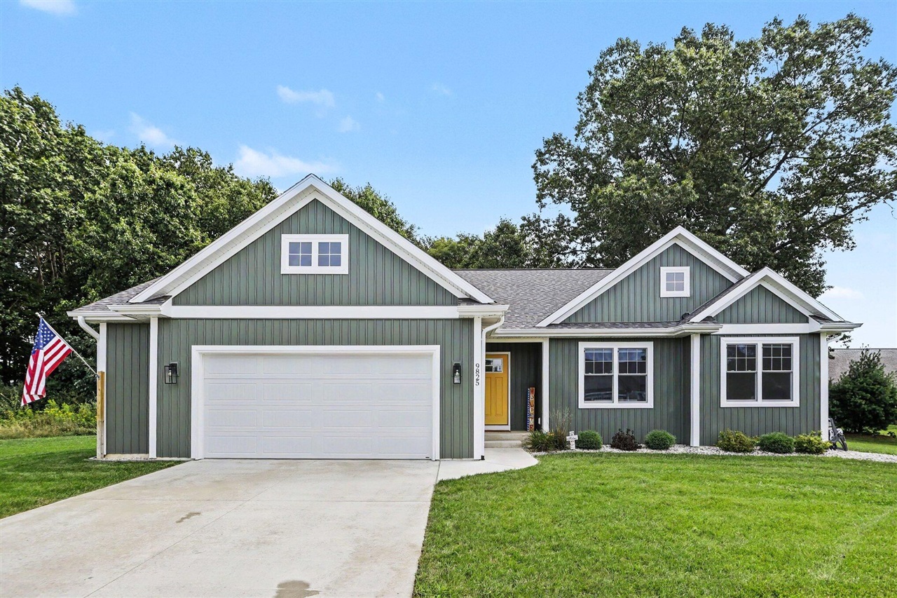 9825 Honey Creek Trail — photo