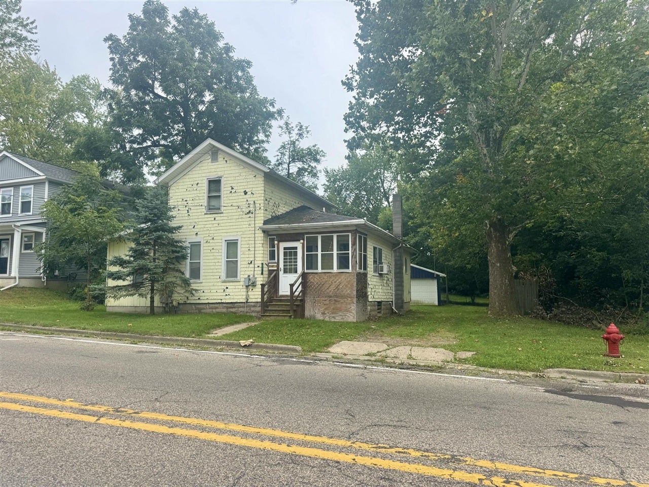515 E North Street — photo