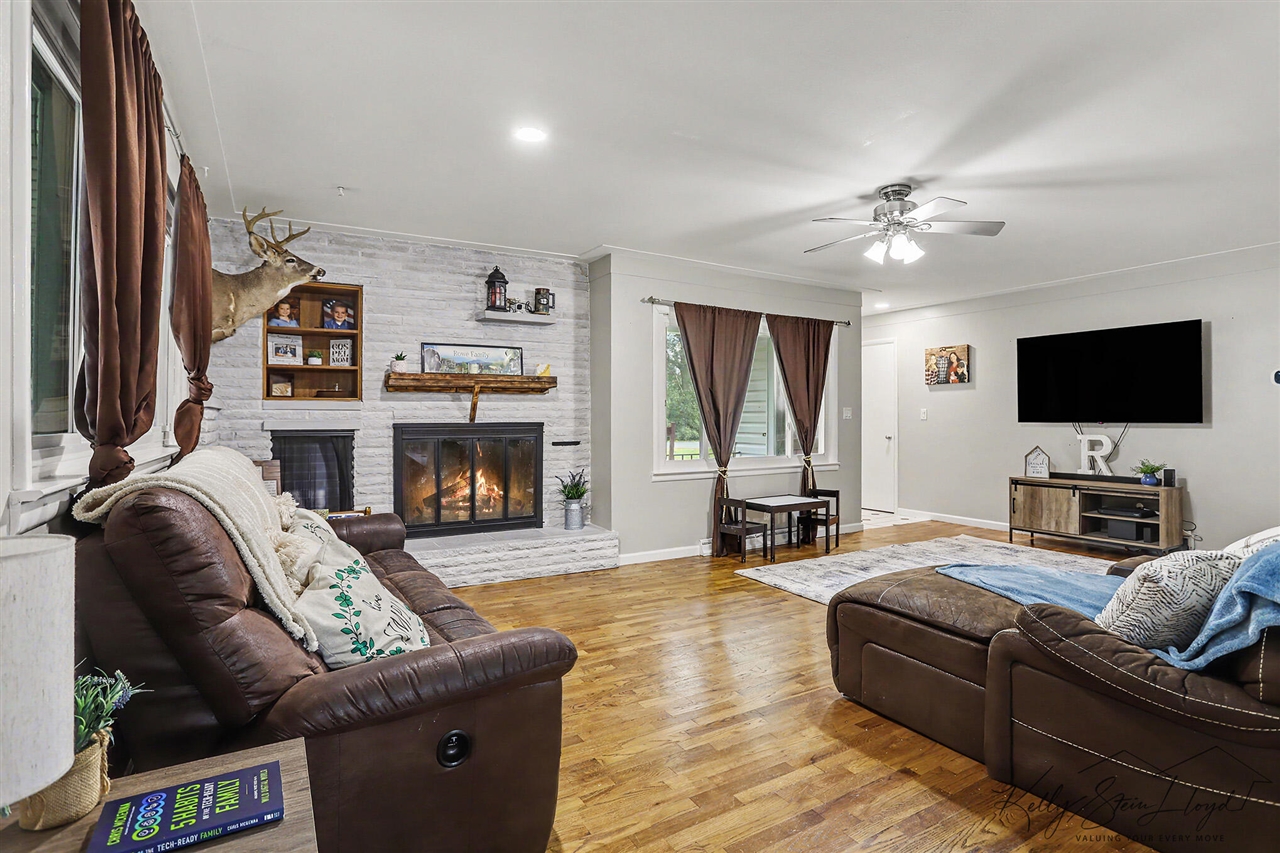 751 Riverview Drive, Plainwell, MI 49080 — photo 3