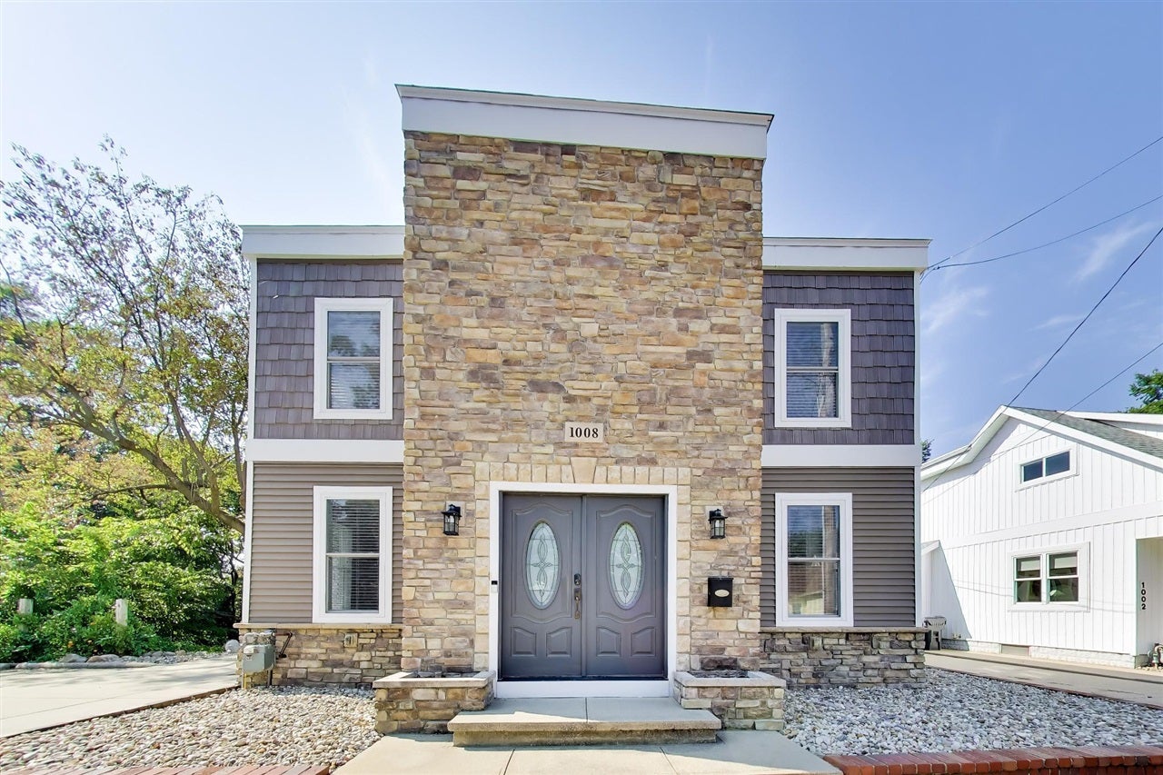 1008 Lake Boulevard — photo