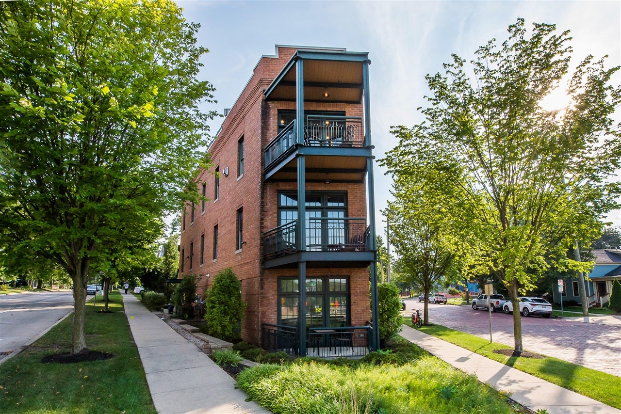 544 Detroit Street 201 — photo