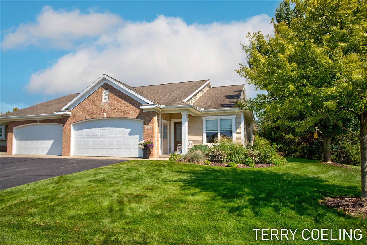 5924 Elmwood Lake Drive — photo