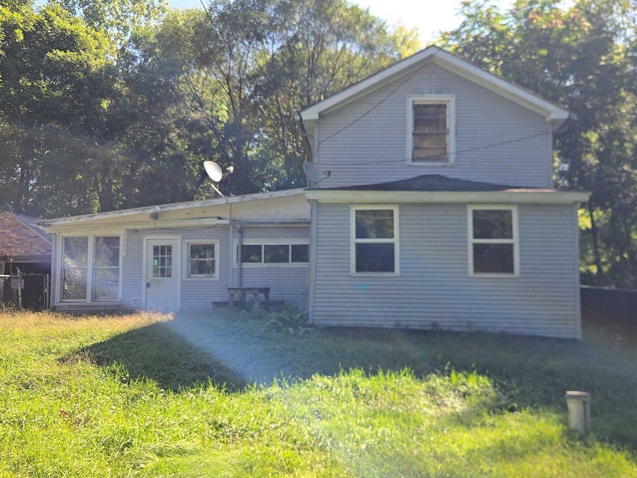 1915 River Street — photo