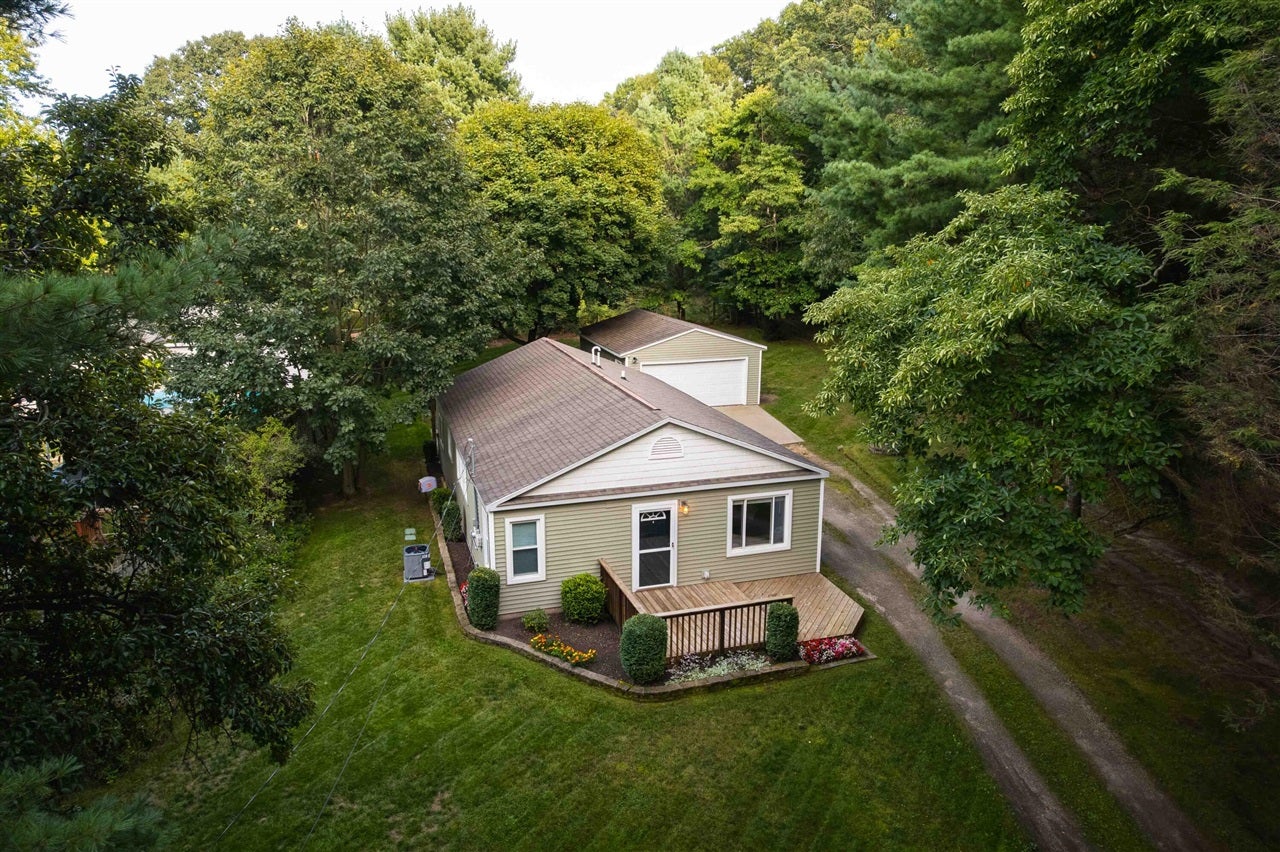 2016 Scenic Drive — photo
