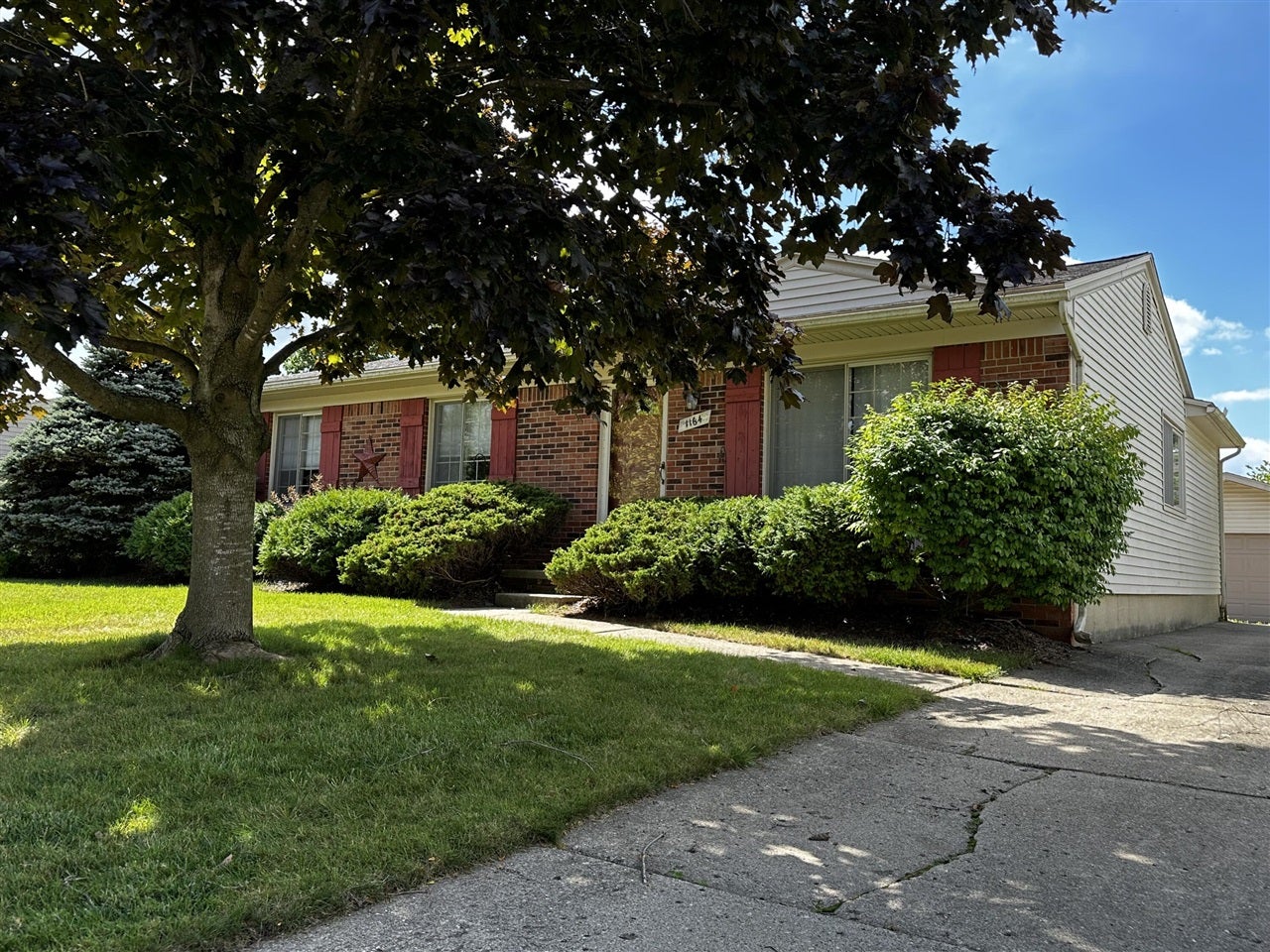 1164 Vassar — photo