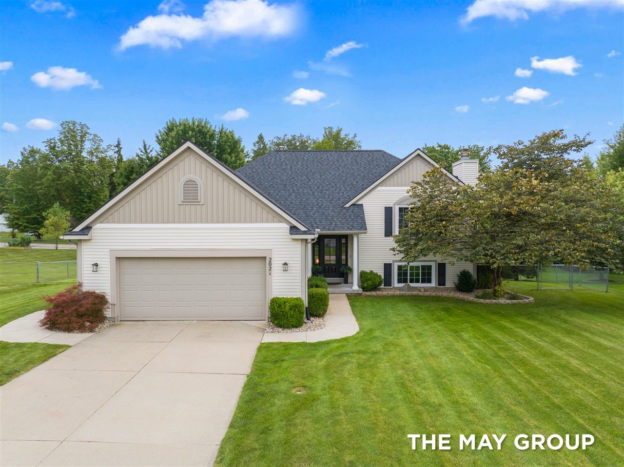 2021 Orchard Ridge Drive — photo