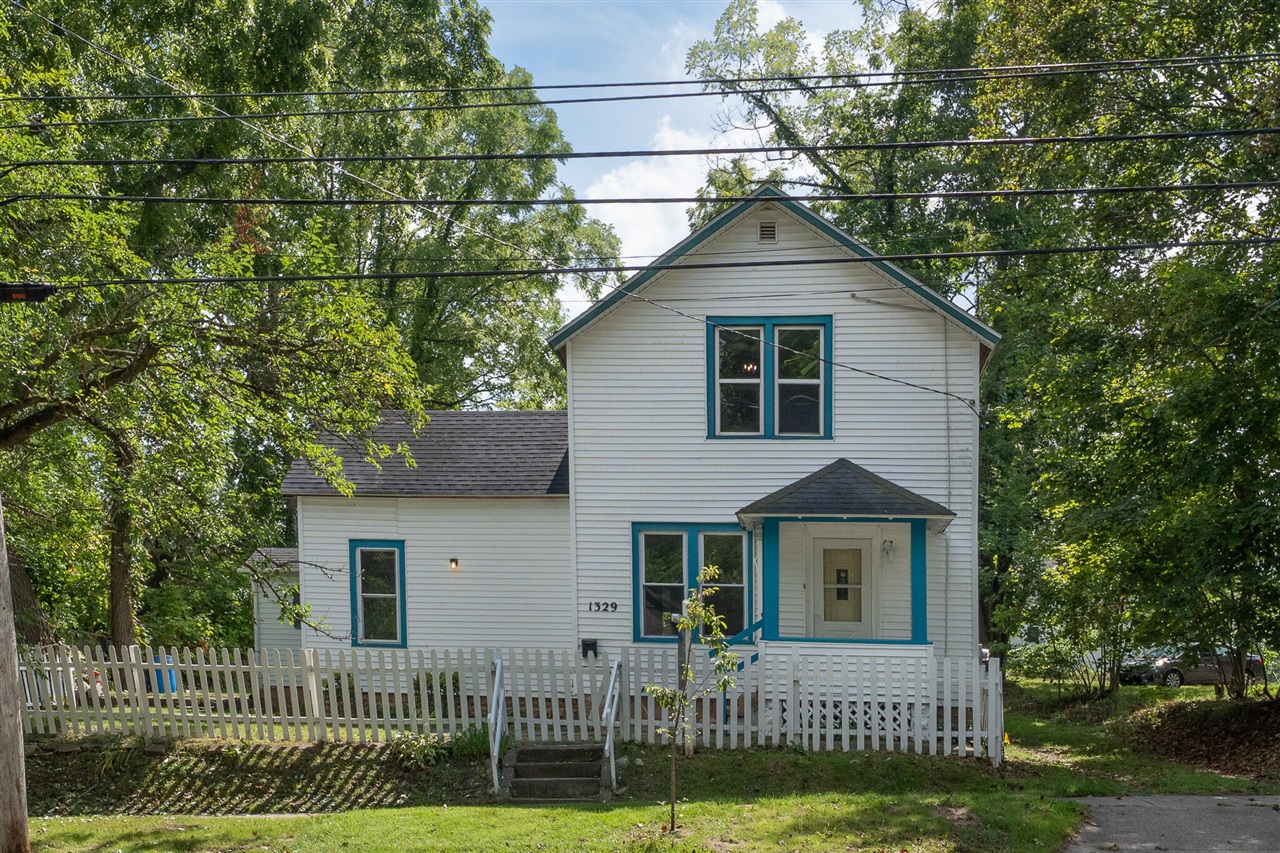 1329 W North Street — photo