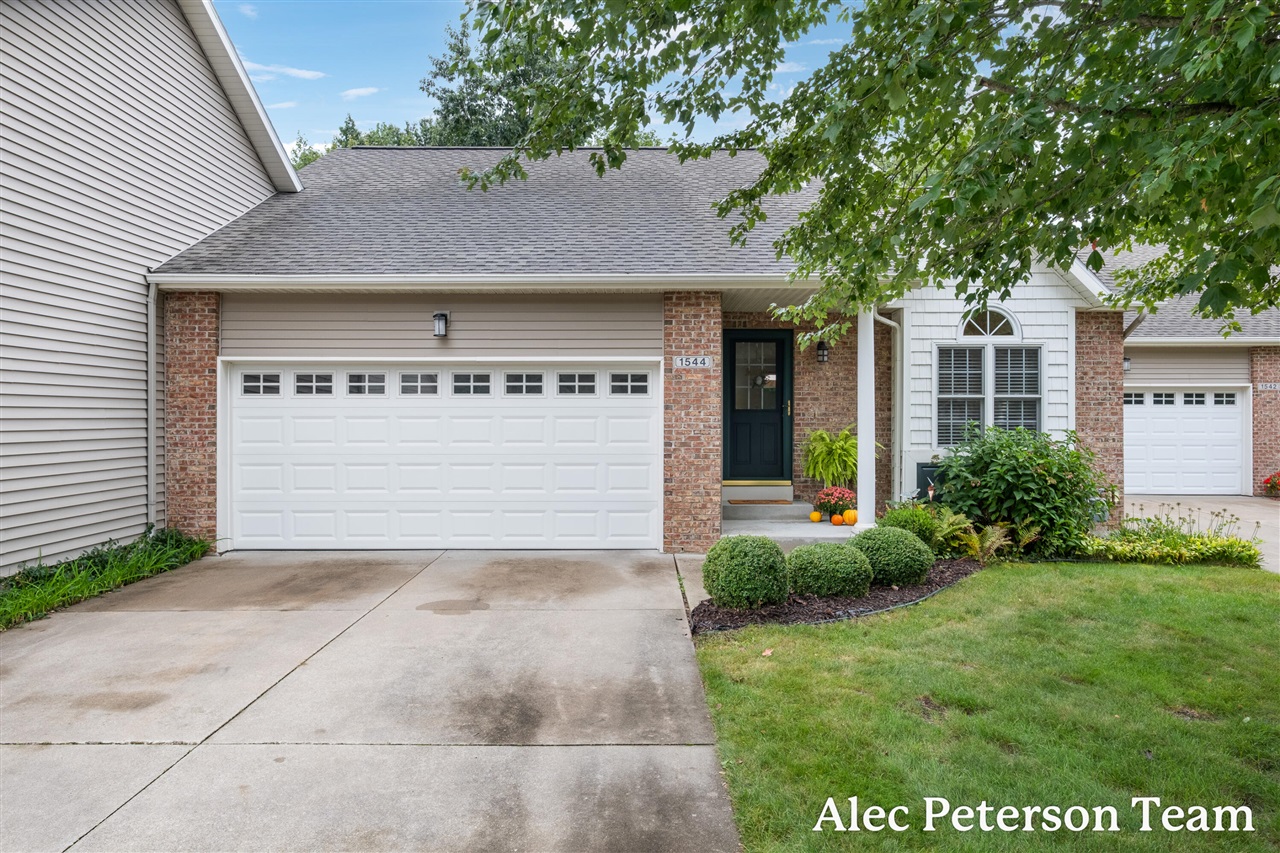 1544 Beechtree Commons — photo