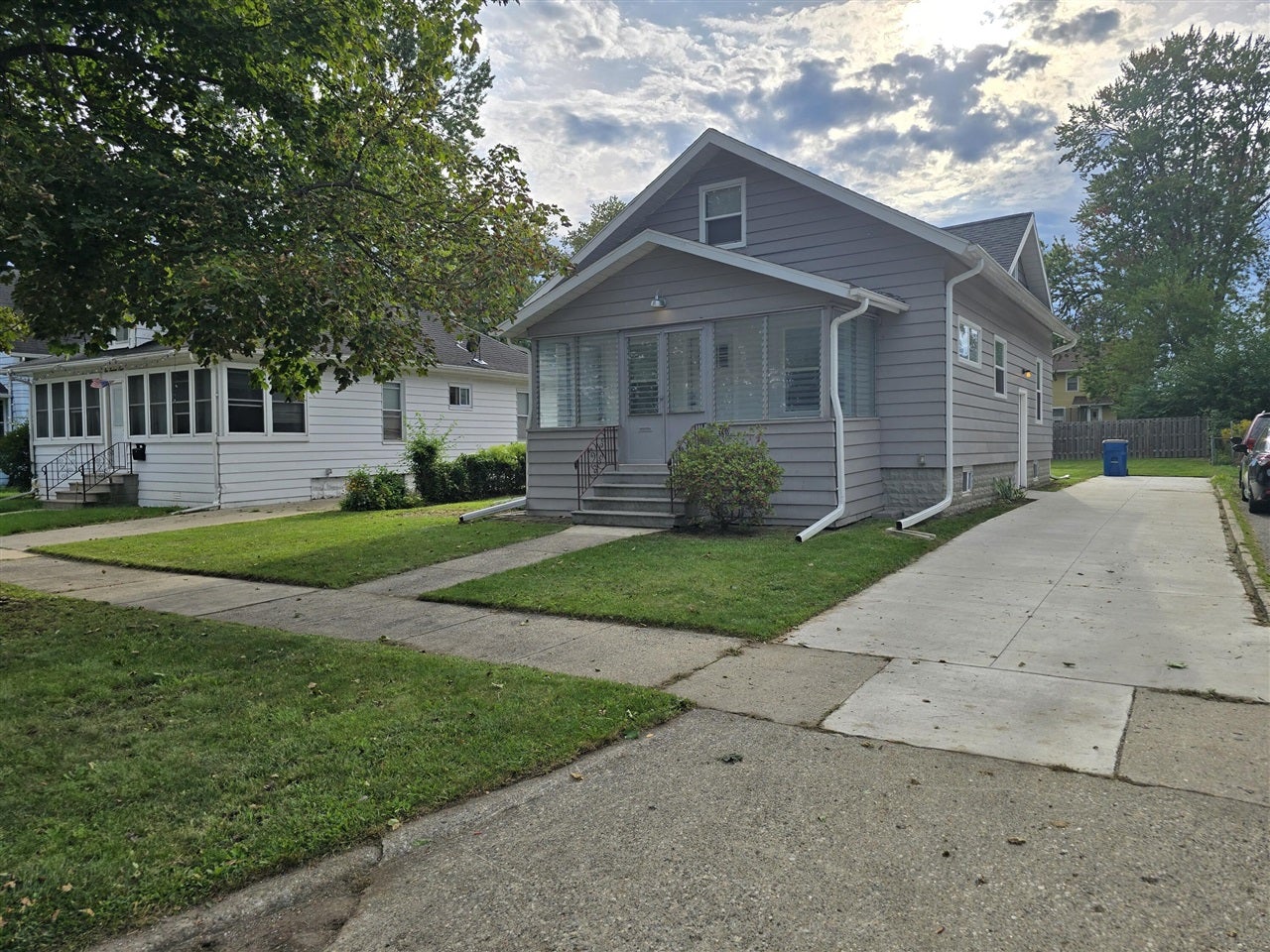 110 N Higby Street — photo