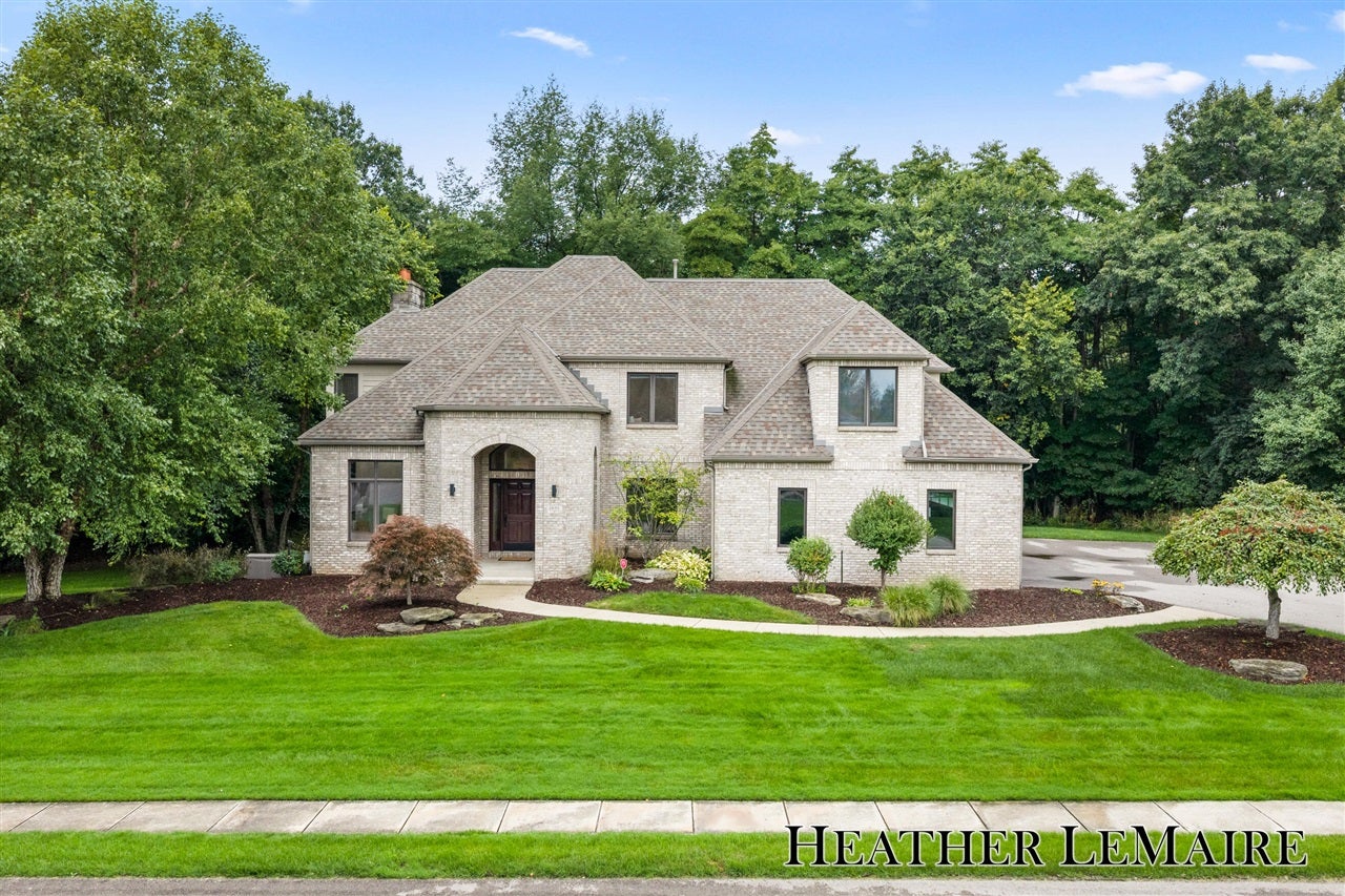 1695 Flowers Mill Drive — photo