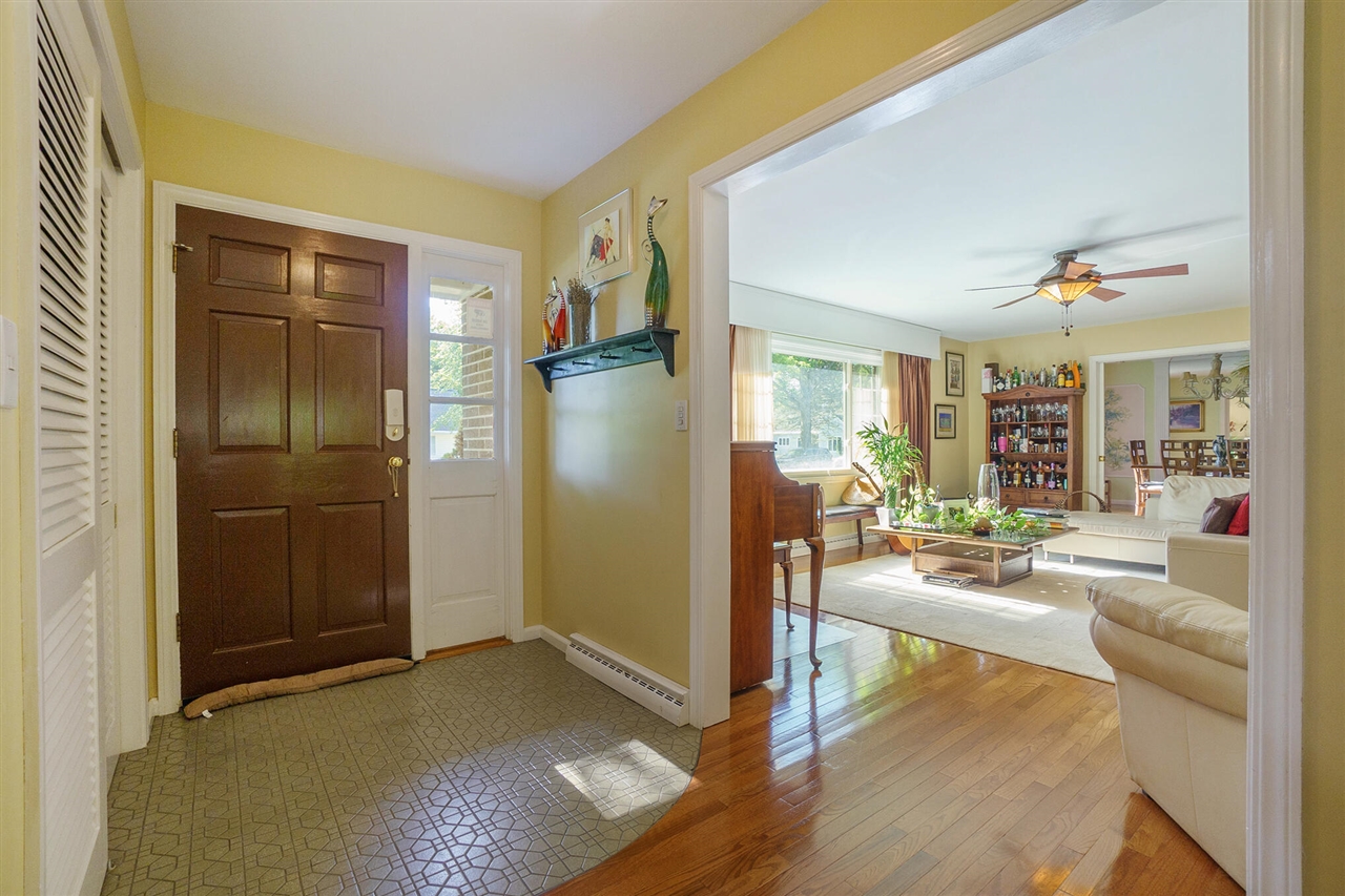 906 Walnut Street, Three Rivers, MI 49093 — photo 3